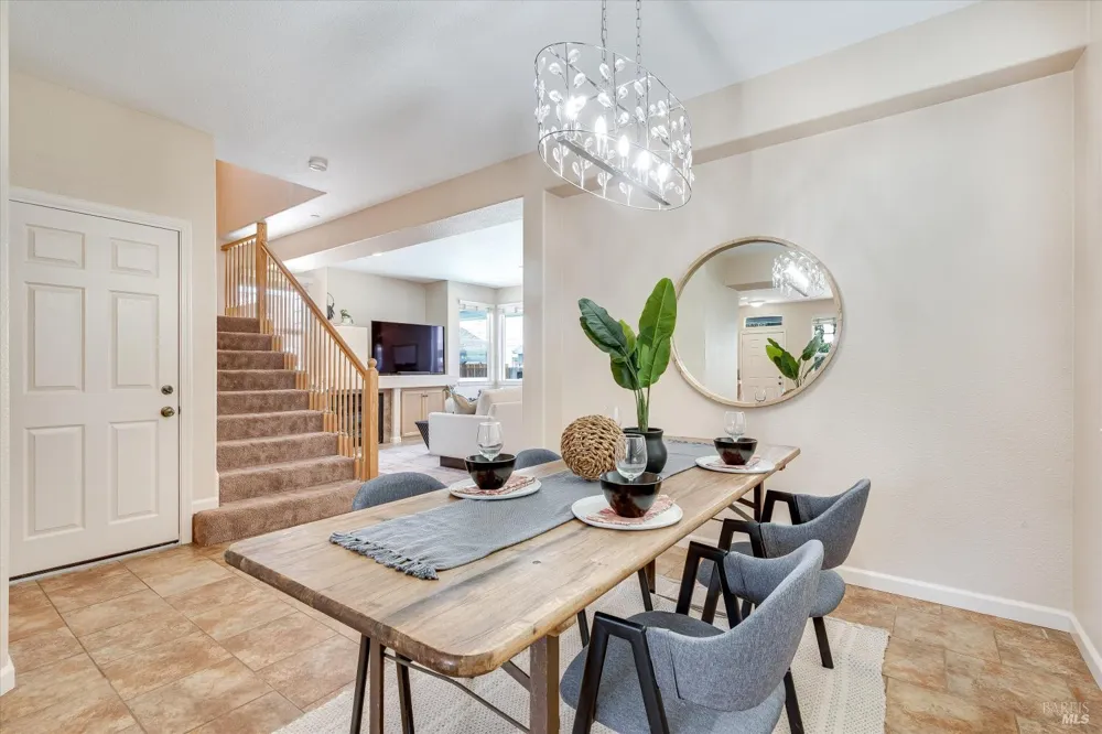 1268 Pedroncelli Drive Windsor, CA 95492