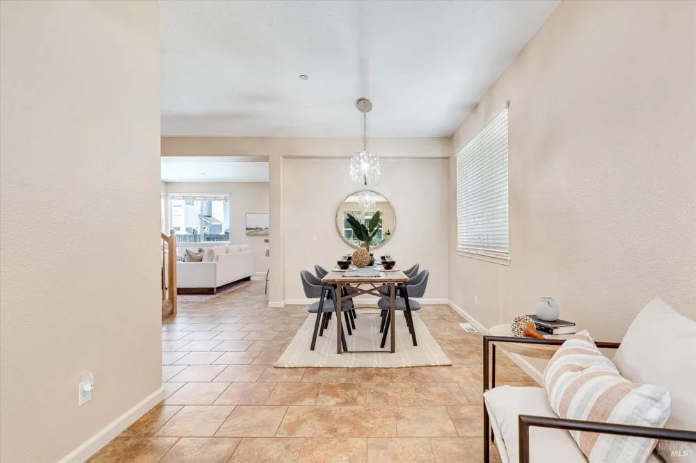 1268 Pedroncelli Drive Windsor, CA 95492