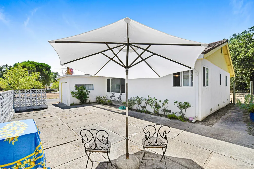 21355 Hyde Road Sonoma, CA 95476