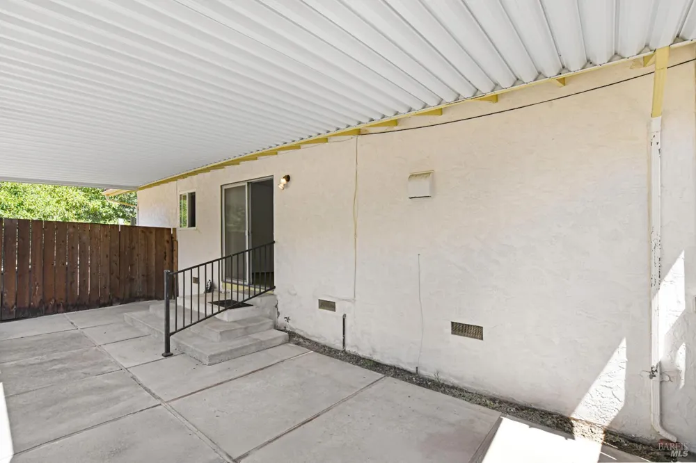 21355 Hyde Road Sonoma, CA 95476
