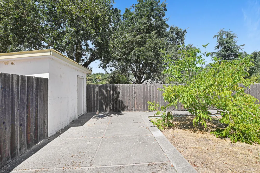 21355 Hyde Road Sonoma, CA 95476