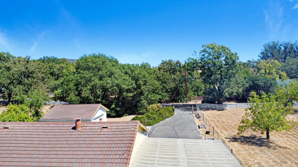 21355 Hyde Road Sonoma, CA 95476