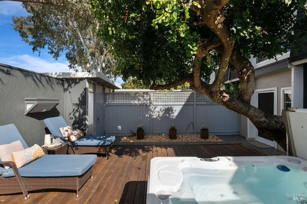 902 Bel Marin Keys Boulevard Novato, CA 94949