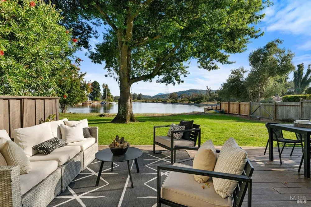 902 Bel Marin Keys Boulevard Novato, CA 94949
