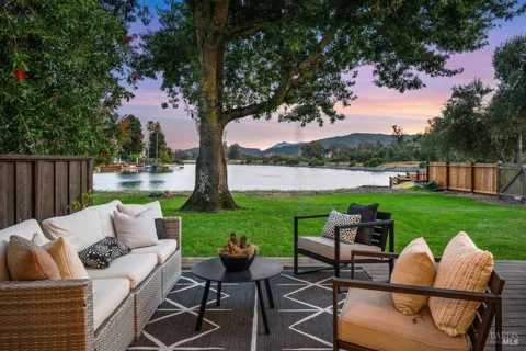 902 Bel Marin Keys Boulevard