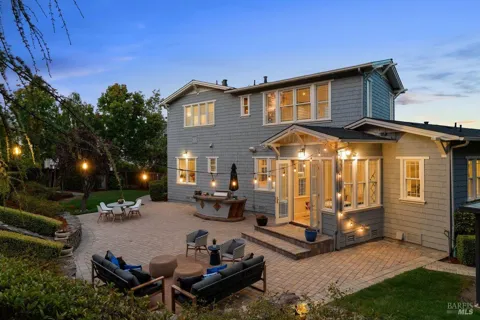 101 Windwalker Way