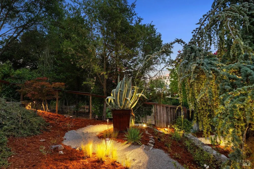 101 Windwalker Way Novato, CA 94945