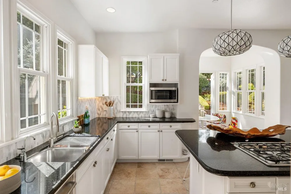 101 Windwalker Way Novato, CA 94945