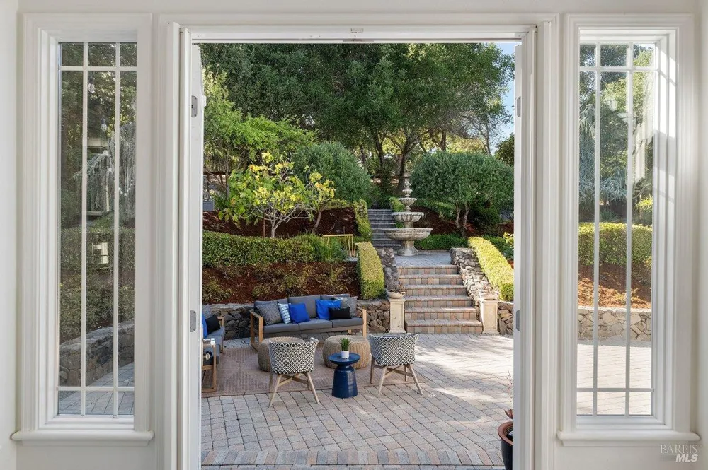 101 Windwalker Way Novato, CA 94945