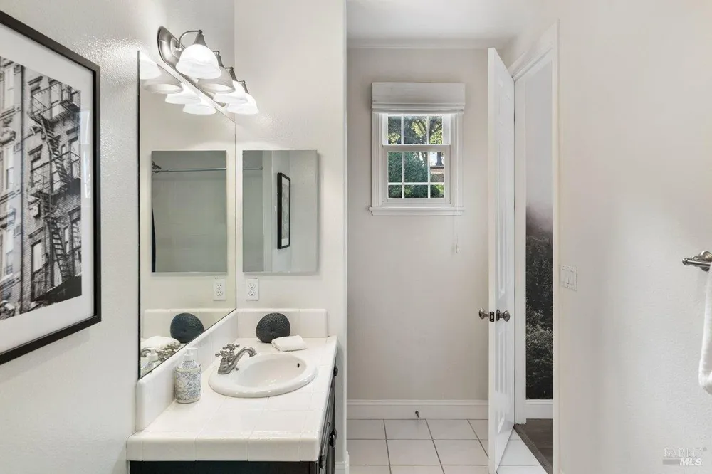 101 Windwalker Way Novato, CA 94945