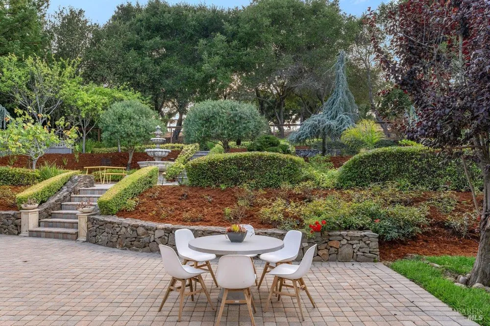 101 Windwalker Way Novato, CA 94945