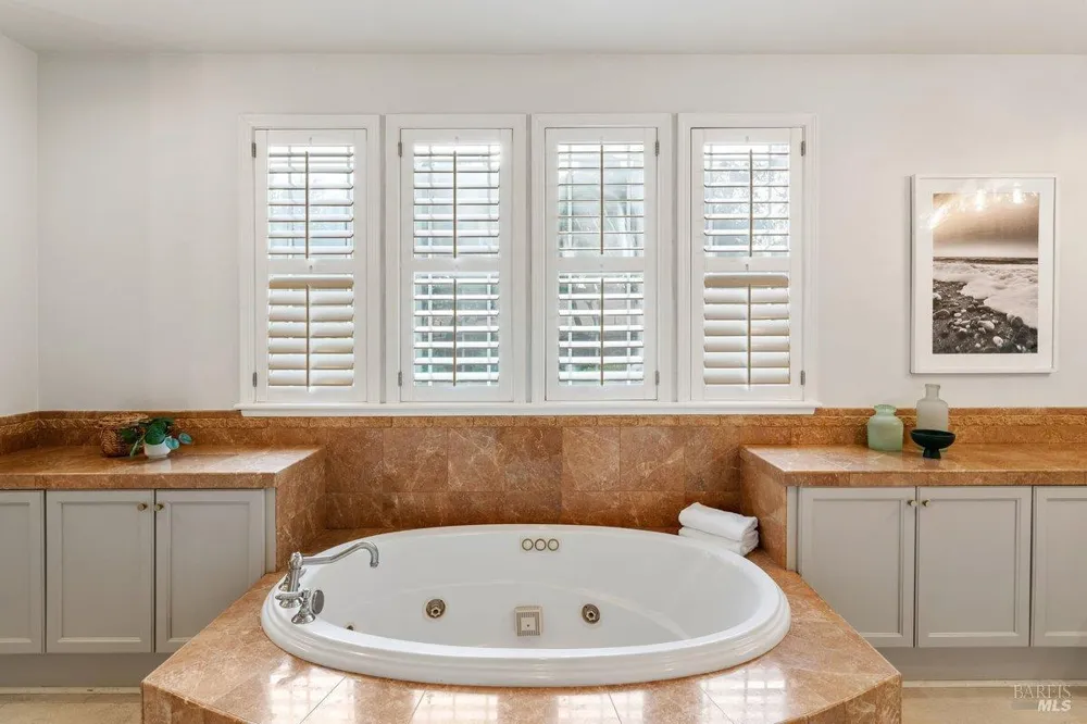 101 Windwalker Way Novato, CA 94945