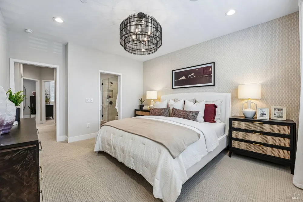 207 Pippin Court Sebastopol, CA 95407