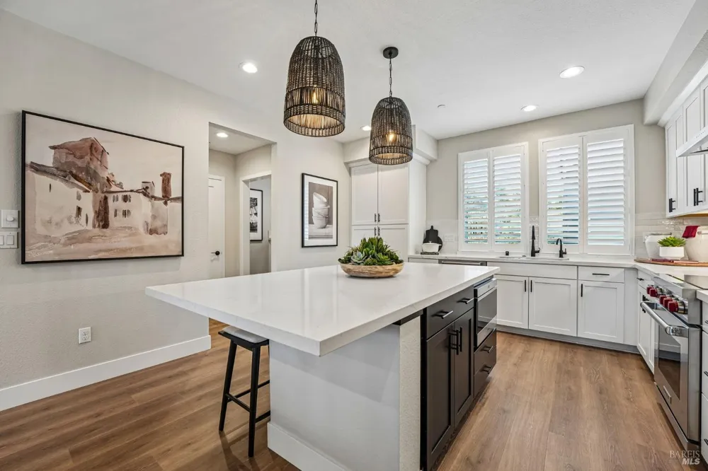 207 Pippin Court Sebastopol, CA 95407