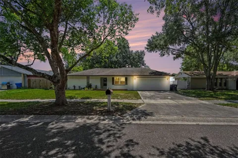 1913 CEDARBROOKE DRIVE