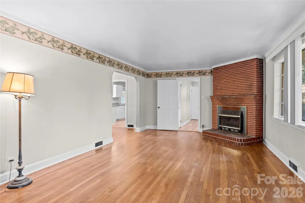 1105 Graystone Drive Winston Salem, NC 27105