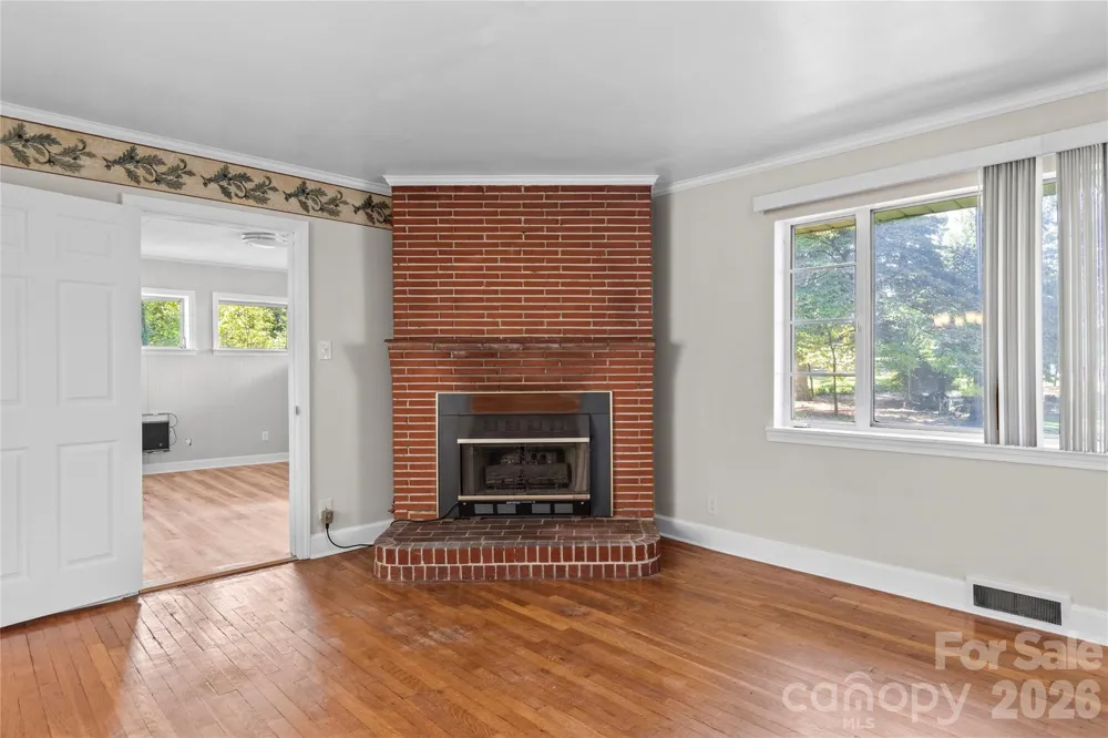 1105 Graystone Drive Winston Salem, NC 27105