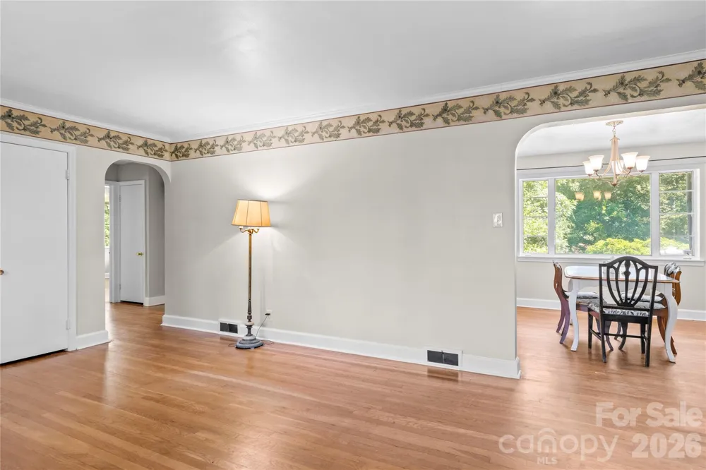 1105 Graystone Drive Winston Salem, NC 27105