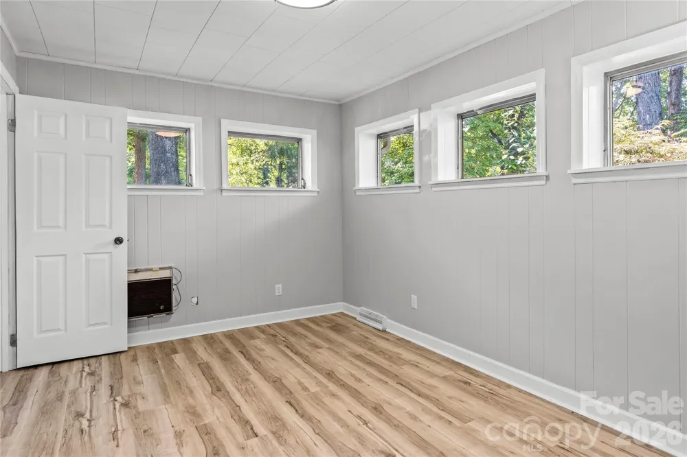 1105 Graystone Drive Winston Salem, NC 27105