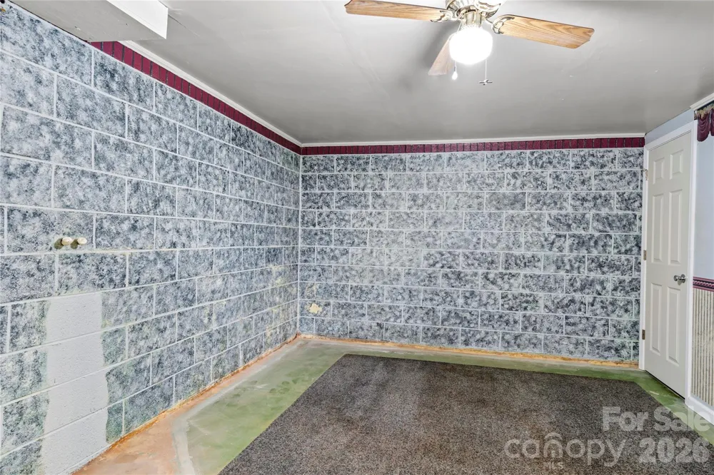 1105 Graystone Drive Winston Salem, NC 27105