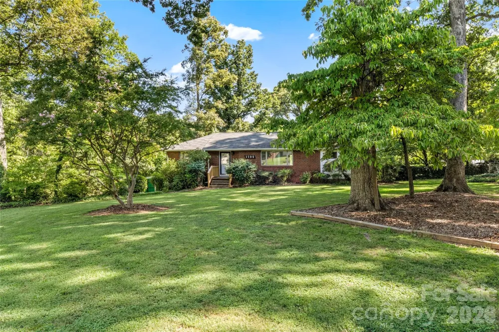 1105 Graystone Drive Winston Salem, NC 27105