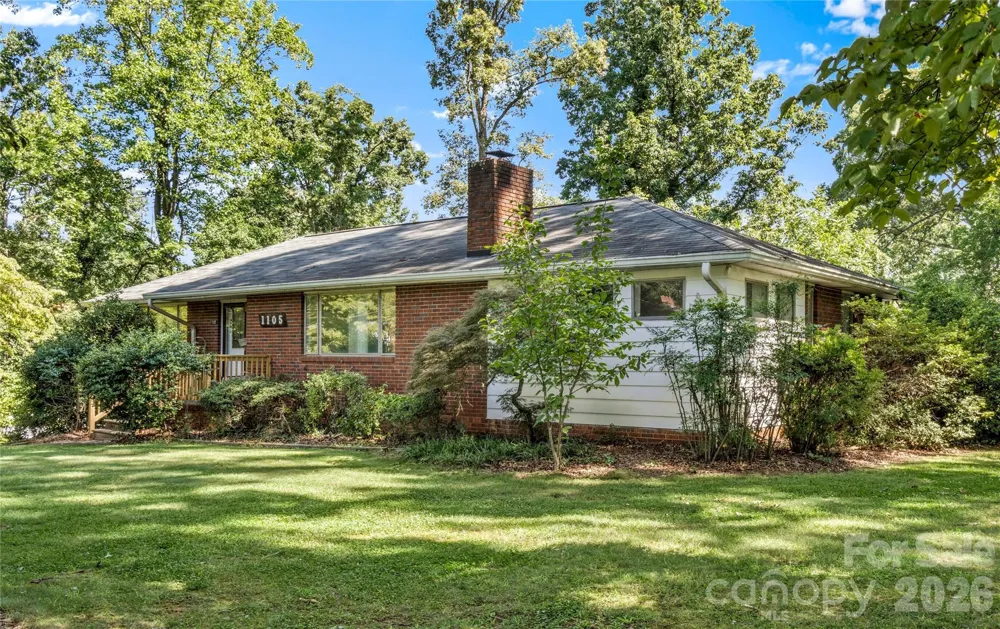 1105 Graystone Drive Winston Salem, NC 27105