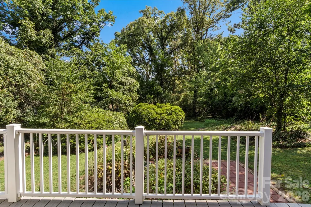 1105 Graystone Drive Winston Salem, NC 27105