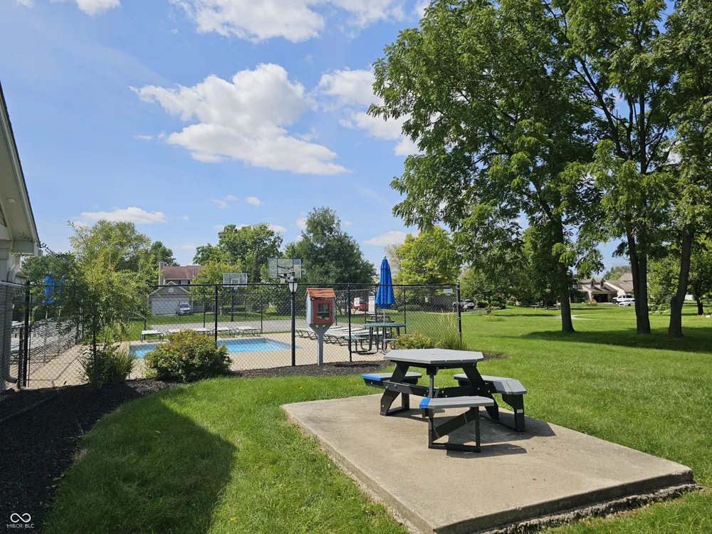 12871 Rawlings Place Fishers, IN 46038