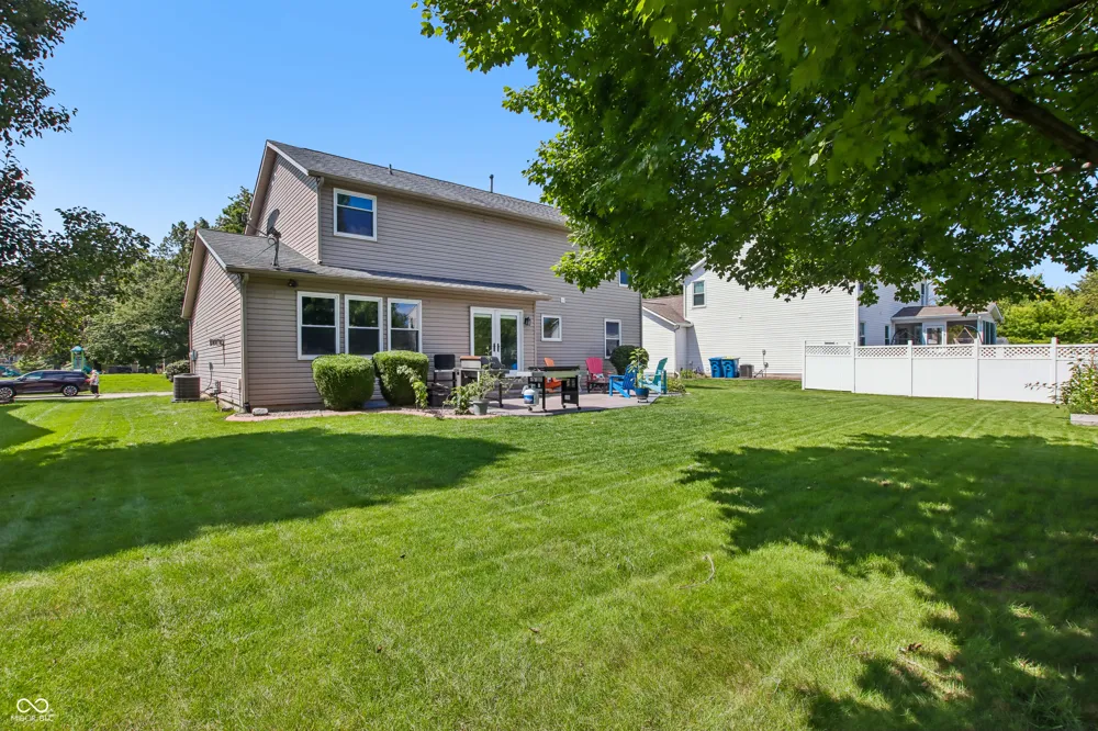 12871 Rawlings Place Fishers, IN 46038