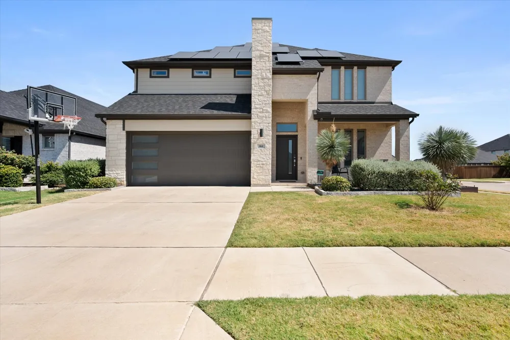161 Camp Fire Drive Waxahachie, TX 75165