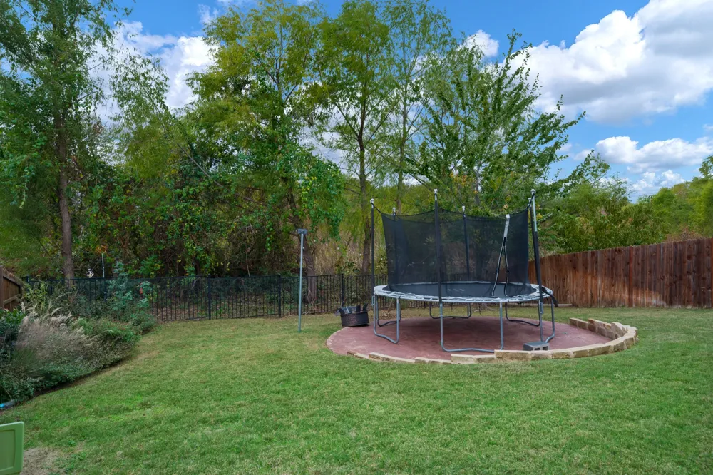 1120 Cheyenne Drive Aubrey, TX 76227