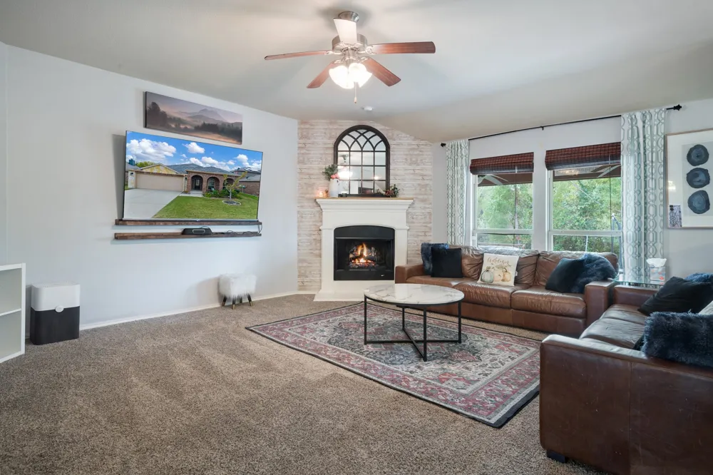 1120 Cheyenne Drive Aubrey, TX 76227