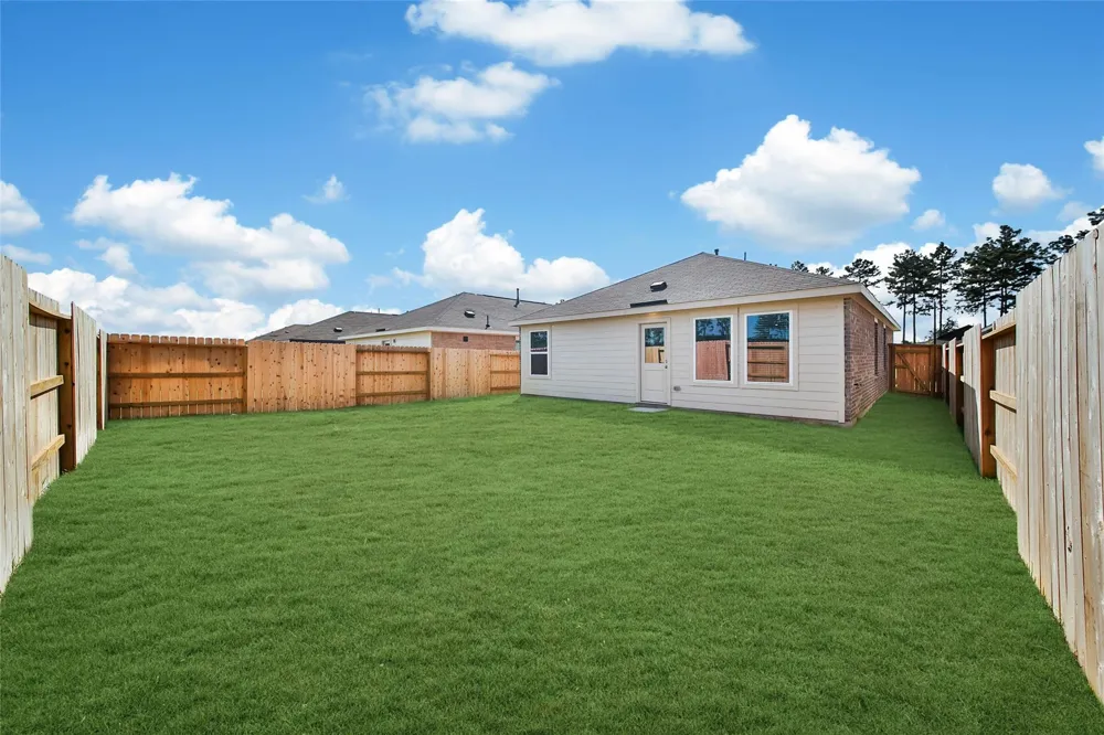 16257 Bergara Bend Drive New Caney, TX 77357
