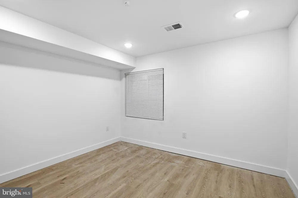 2554 12TH STREET #1 Philadelphia, PA 19133