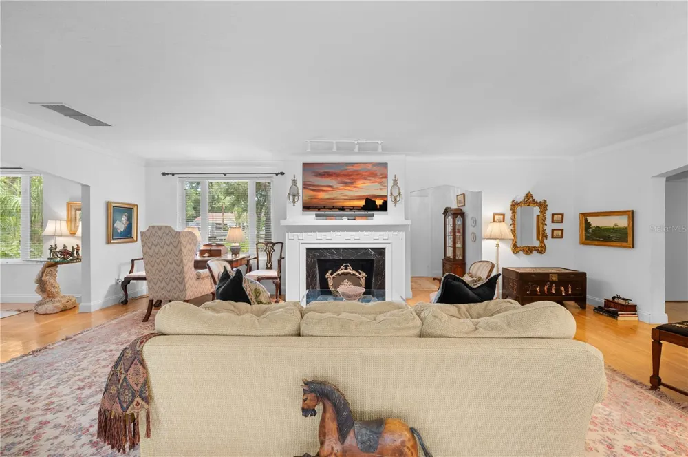 1722 NORTH DRIVE Sarasota, FL 34239