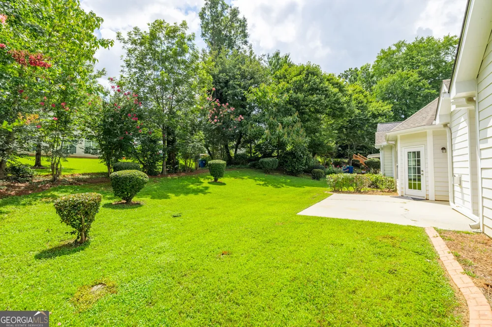 8004 Larksview DR Fairburn, GA 30213