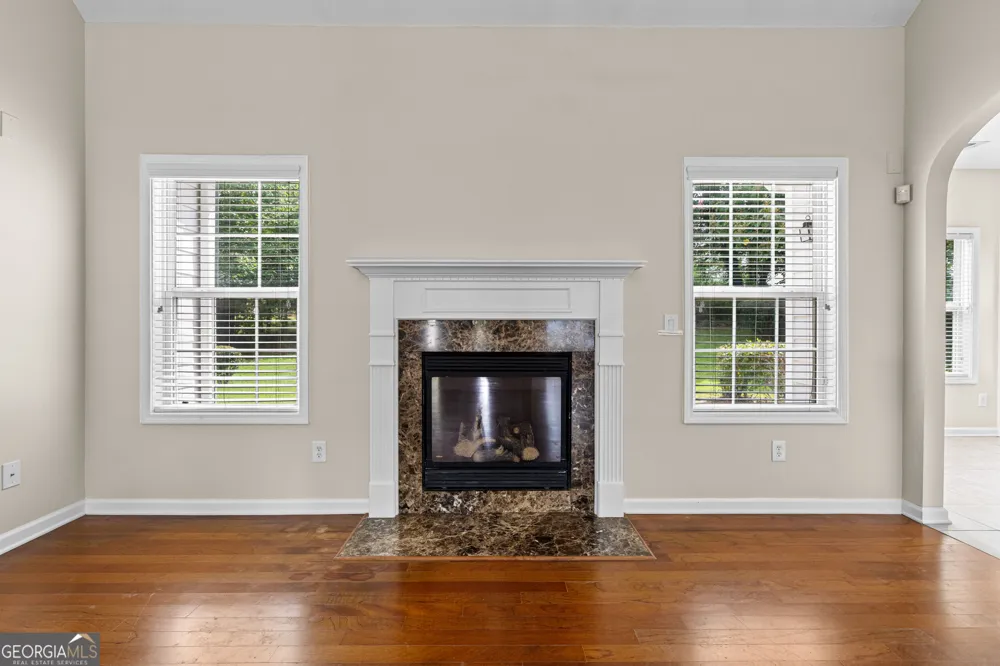 8004 Larksview DR Fairburn, GA 30213