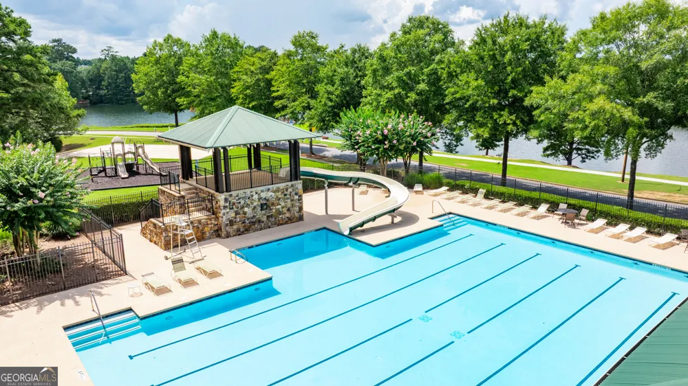 8004 Larksview DR Fairburn, GA 30213