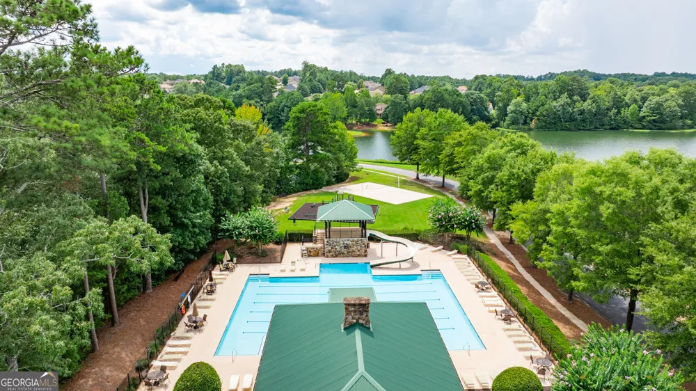 8004 Larksview DR Fairburn, GA 30213