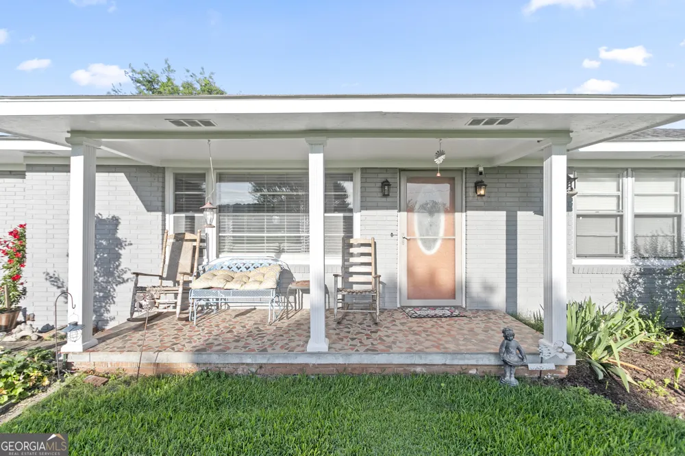 1294 Cave Spring RD Cedartown, GA 30125
