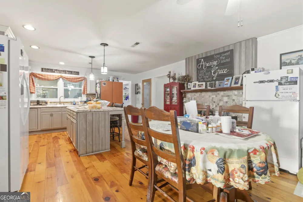 1294 Cave Spring RD Cedartown, GA 30125