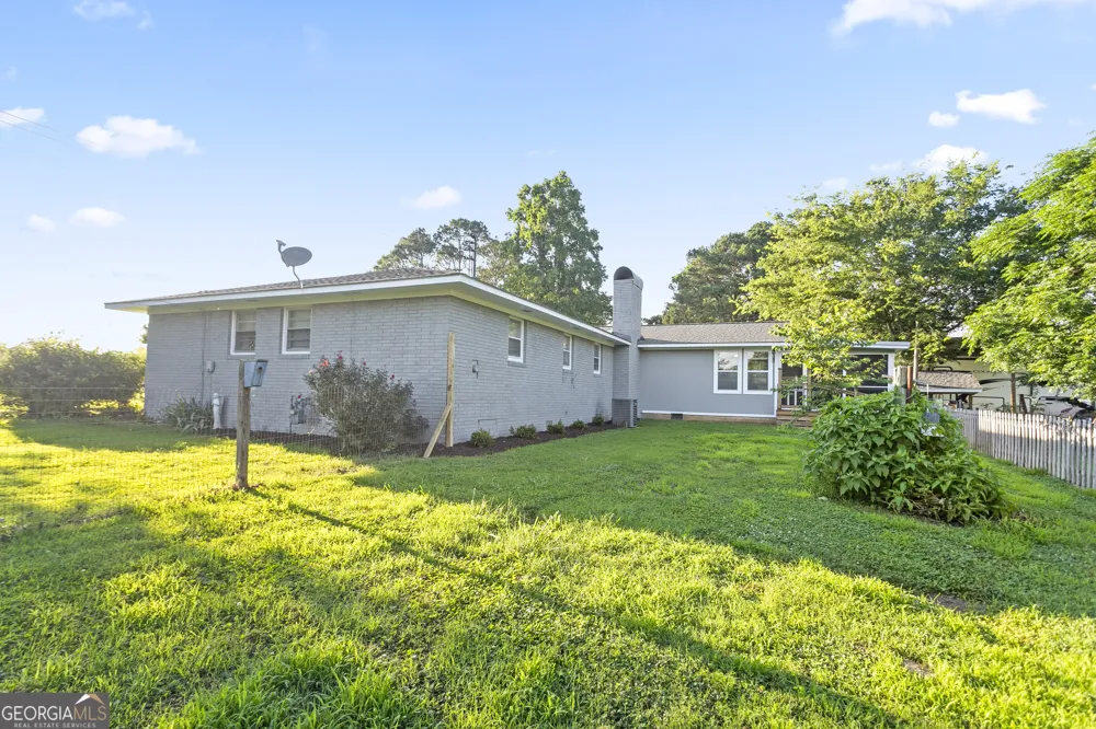 1294 Cave Spring RD Cedartown, GA 30125