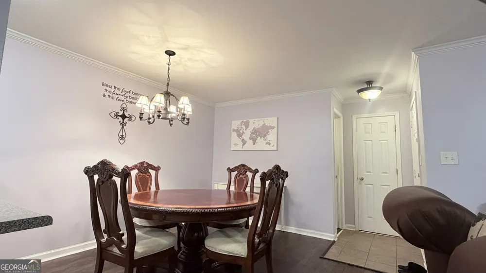 201 Brighton PT Sandy Springs, GA 30328