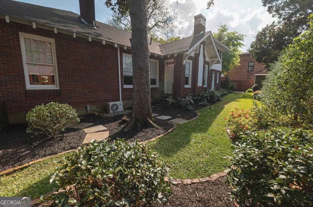 1415 3rd AVE Columbus, GA 31901