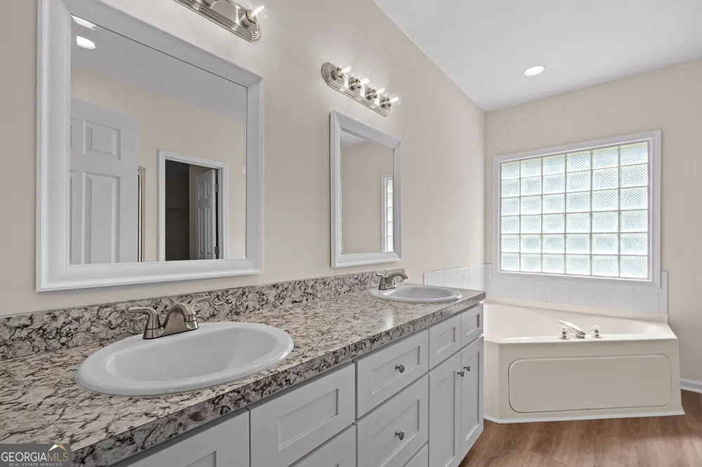 60 Deep Springs WAY Covington, GA 30016
