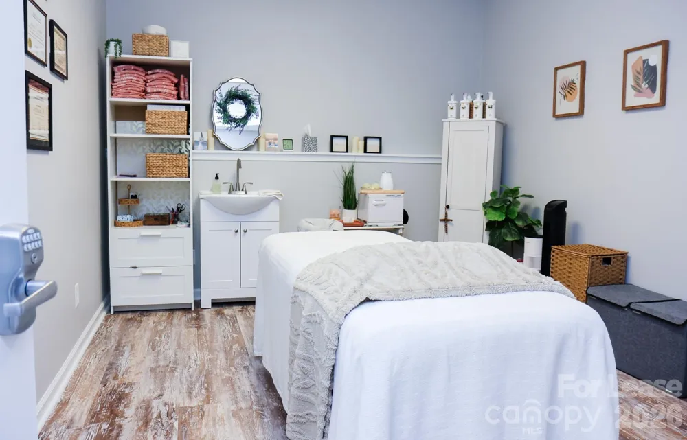 227 E Main Street Lincolnton, NC 28092