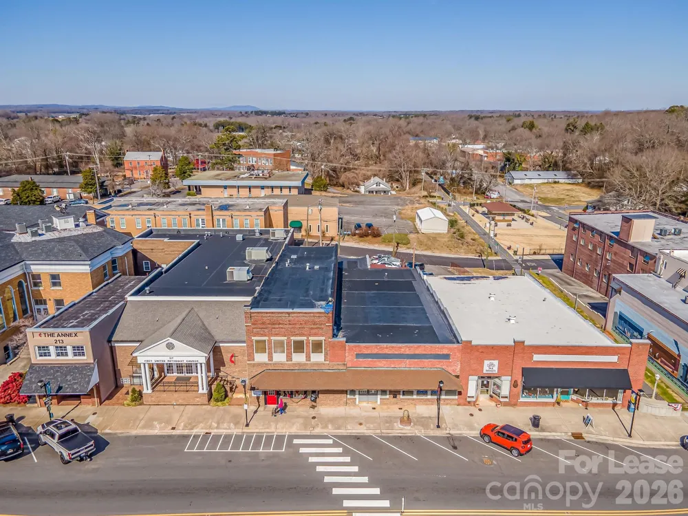 227 E Main Street Lincolnton, NC 28092