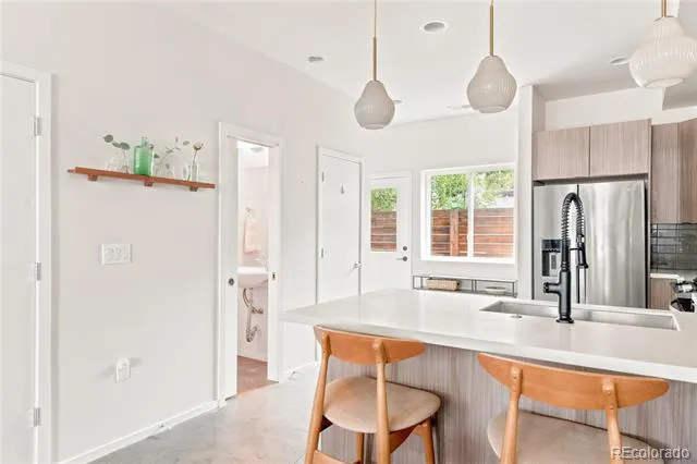 3180 E 33rd Avenue Denver, CO 80205