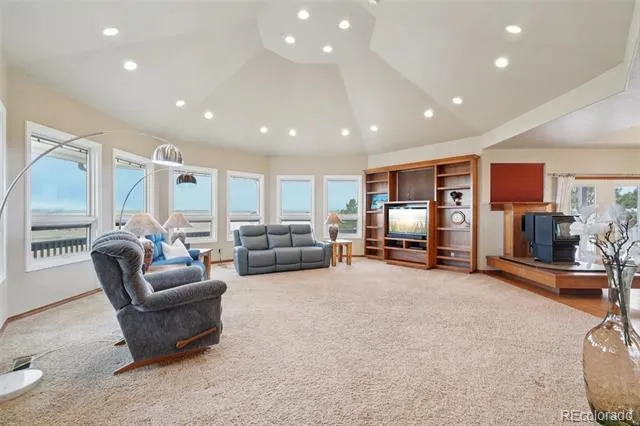 2981 Rock Circle Elizabeth, CO 80107