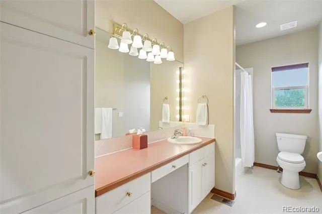 2981 Rock Circle Elizabeth, CO 80107